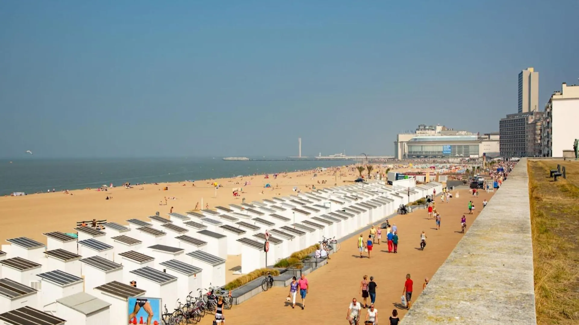 Romantic Apartment With View Oostende
