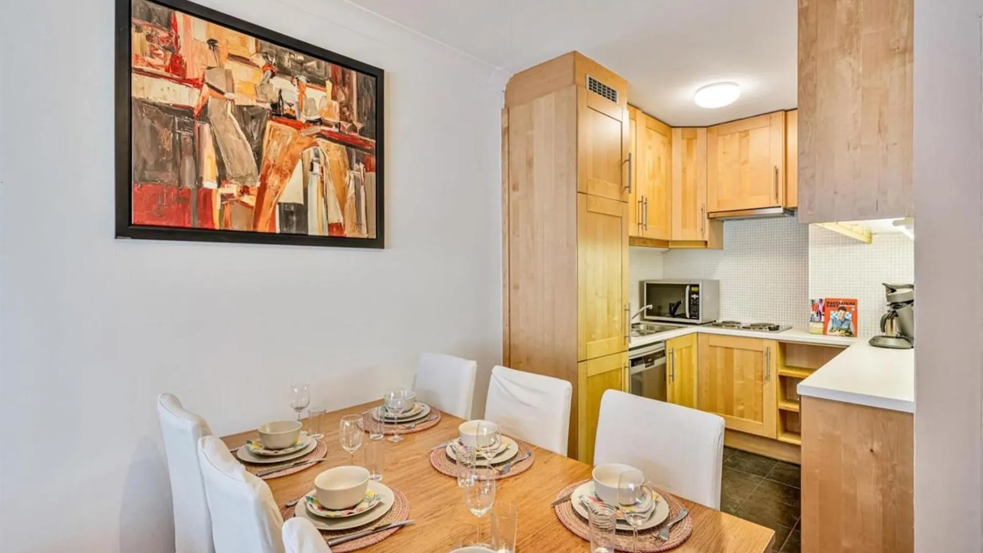 Romantic Apartment With View Oostende