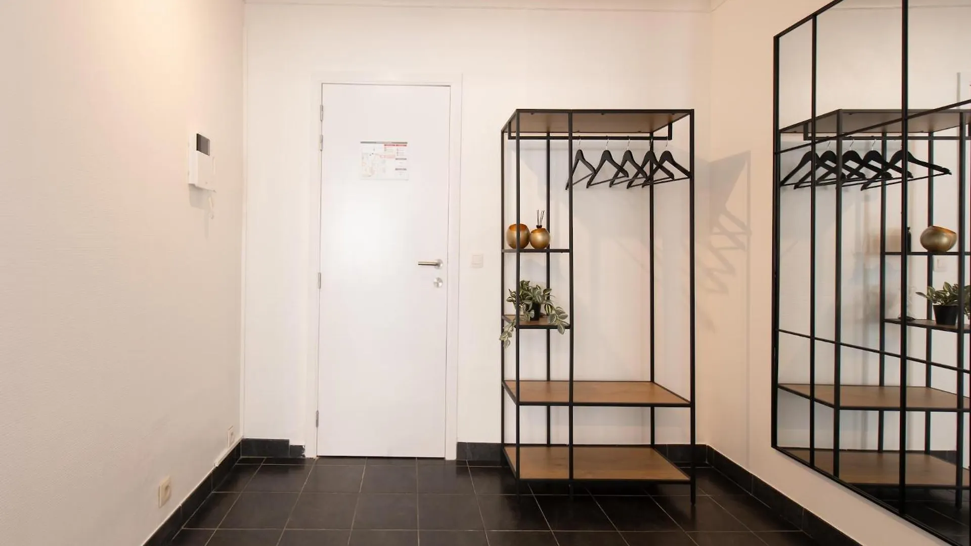 Romantic Apartment With View Oostende
